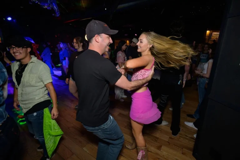 couple dance lesson